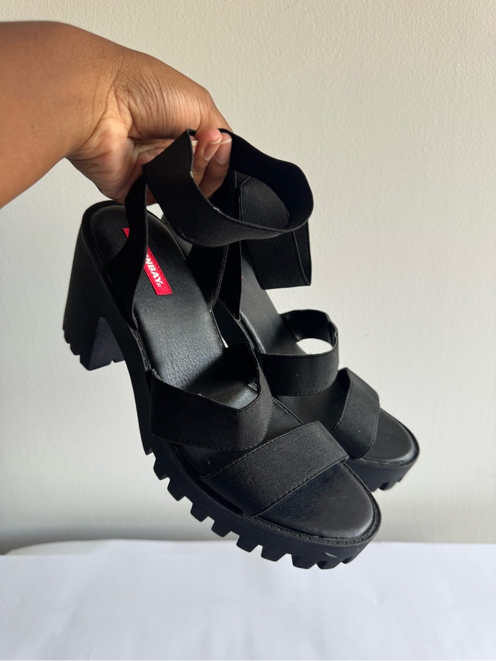 Union Bay Chunky Black Heeled Platform Sandals